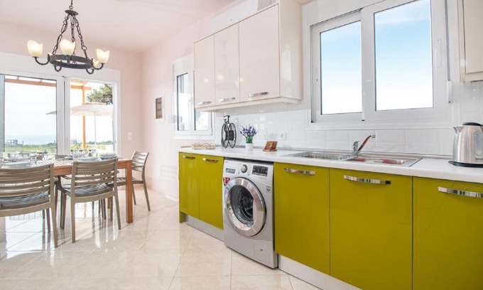Lahania Villa | Villa Regina - Luxury and Comfort