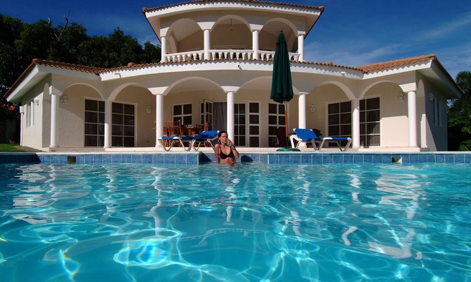 Cofresi Villa | Villa rental rates reduced for January, February, and March 2026.