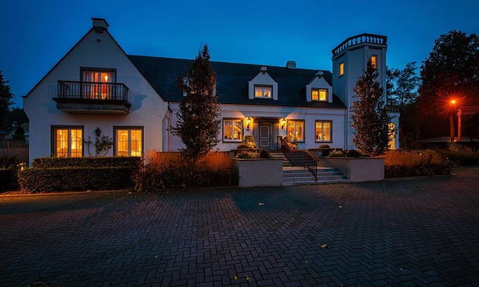 Opoeteren Hotel | Villa Reynaert