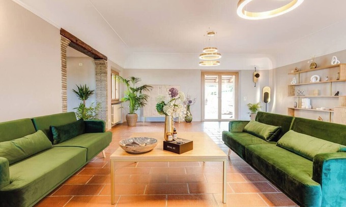 Patrignano Villa | Villa Rimini Summary: