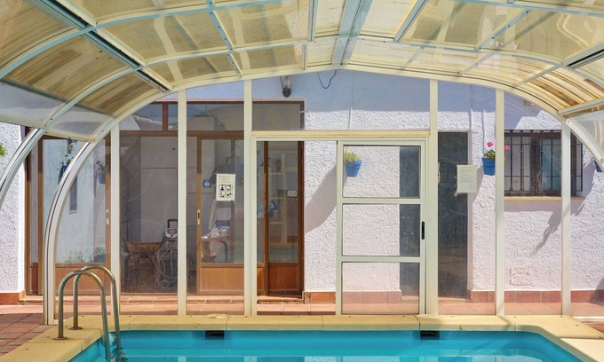 Rivero de Posadas Villa | Villa 'Rivero Rural' with Private Pool, Wi-Fi and Air Conditioning