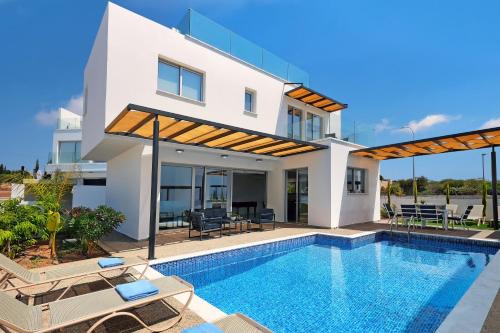 Ayia Napa House | Villa Rosaleen - Ayia Napa Resort Center