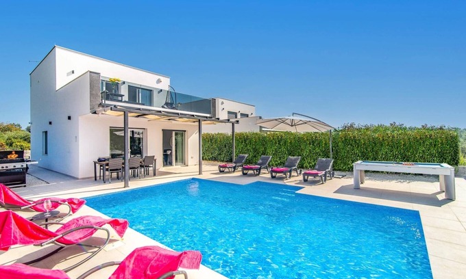 Stokovci Villa | Villa Rosmarino by Villa Plus
