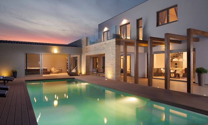 Becici Villa | Villa Royal Green - 45m2 Pool, Sauna, Whirpool