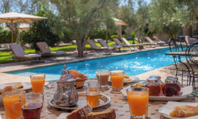 Agdal Bed & Breakfast | Villa Royal Horse sleeps 50