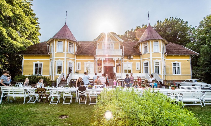 Rostanga Bed & Breakfast | Villa Söderåsen
