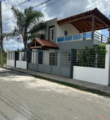 Residencial ROMANA House | Villa Samantha
