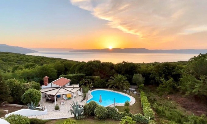 Drenje Villa | Villa San O Moru