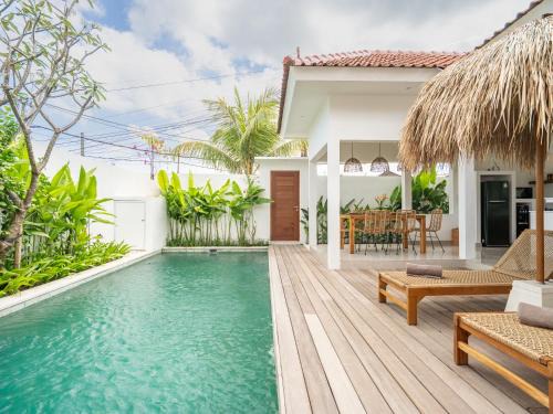 Beraban Villa | Villa Sana in Nyanyi Beach - Close to Luna Beach Club