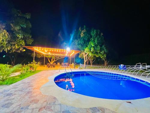 Ricaurte Villa | Villa Santy Casa Quinta Con Piscina Privada