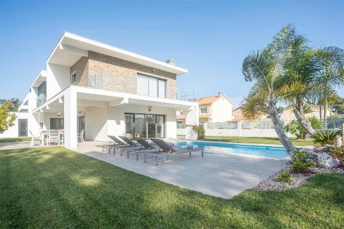 Charneca de Caparica e Sobreda Villa | Villa Sassi