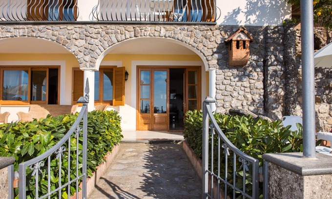 Path of the Gods Villa | Villa Savina - Elegant Family Villa Overlooks Amalfi Coast