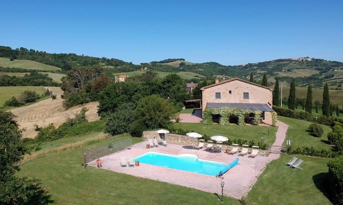 Montecatini Val di Cecina Villa | Villa Scuderie - Guardistallo, Pisa