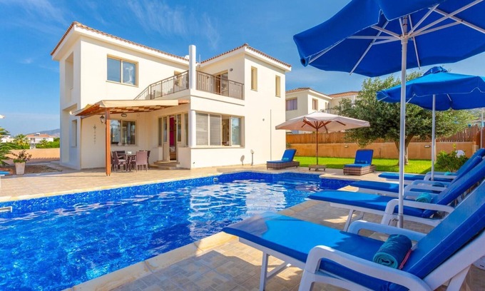 Argaka Villa | Villa Seashore One - Four Bedroom Villa, Sleeps 8