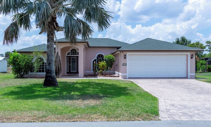 Joel House | Villa Sebring - Great Pool Home