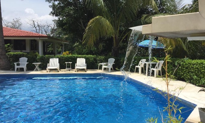 Turrucares Bed & Breakfast | Villa Selah