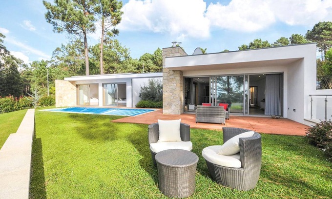 Ancora Villa | Villa Senande - Five Bedroom Villa, Sleeps 10