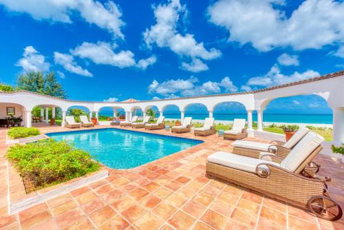 Marigot Villa | Villa Serena