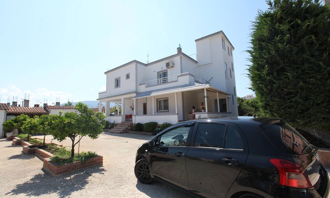 Ksamil Villa | Villa Shehu