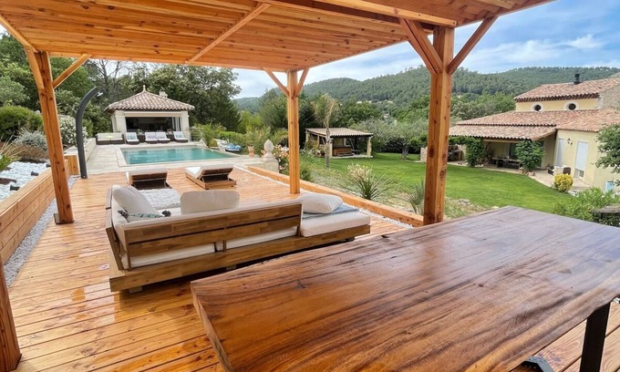 Le Val Villa | Villa Sienna