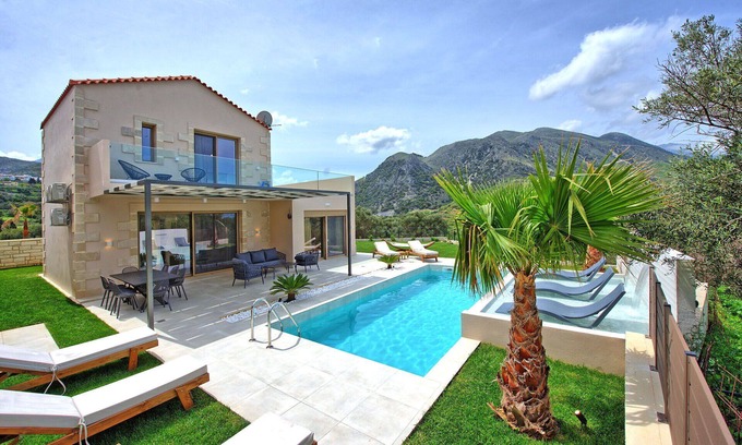 Filaki Villa | Villa Silentium Olia – Vacation villa with private pool in Argyroupoli, Crete