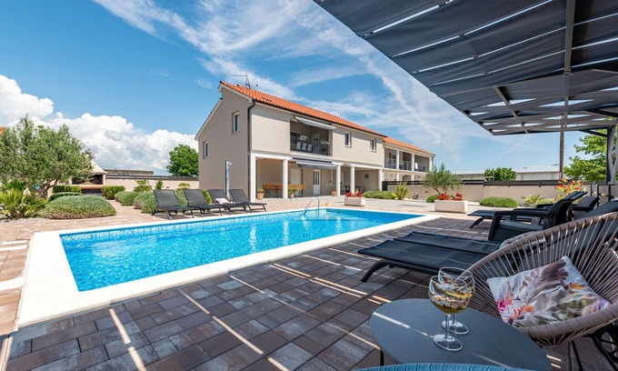 Pristeg Villa | Villa Silentium, rural area, heated pool, volleyball court, children's playground