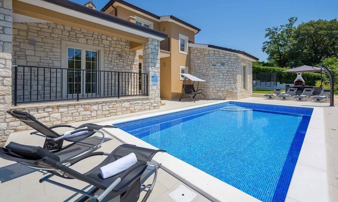 Jasenovica House | Villa Simic near Porec, with swimming pool