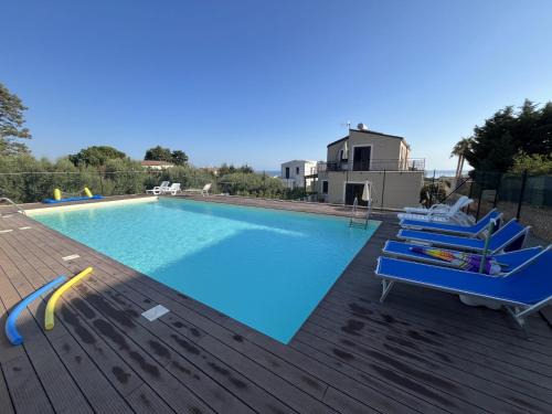 Torre Colonna-sperone Apartment | Villa Simo