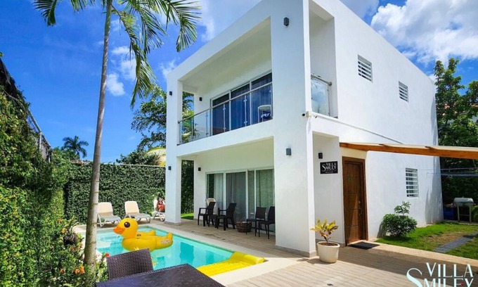 El Centro House | Villa Smiley, Your Beach House in Samana