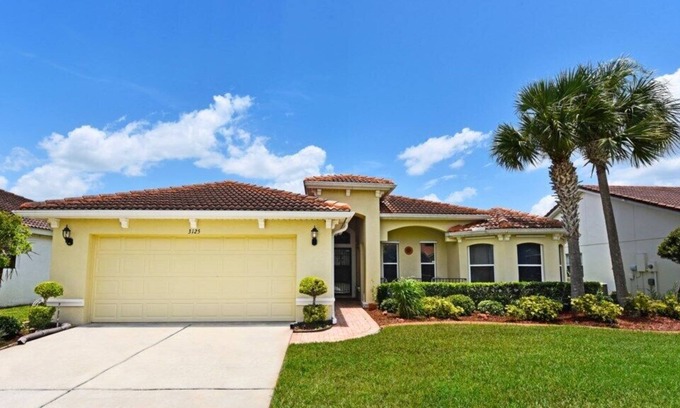 Buena Ventura Lakes House | Villa Sol Resort, Four Bedroom Home with Private Pool