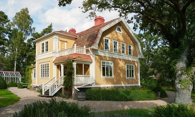 Vaxholm Villa | Villa Solbacka - a Swedish archipelago wonder