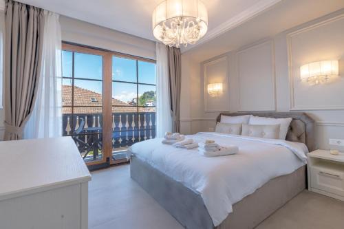 Varosh House | Villa & Spa Chunarot