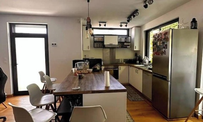 Aulnay-sous-Bois Villa | Villa Spa Jacuzzi à 20 min de Paris. Wifi