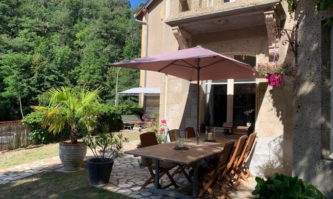 Saint-Nectaire Bed & Breakfast | Villa St. Hubert