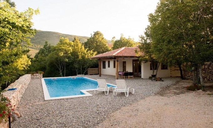 Trn Villa | Villa Stanko Međugorje - Villa with Swimming Pool