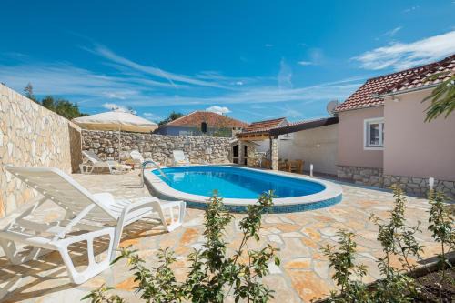 Ljubitovica Villa | Villa Stara Kula