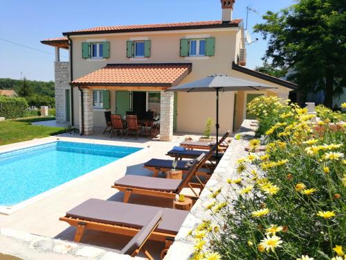 Radini Villa | VILLA STELLA JURICANI