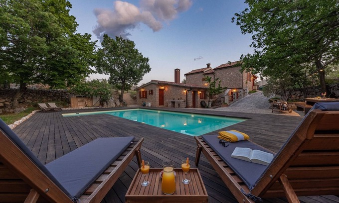 Seline Villa | Villa Stone House Magarac ZadarVillas