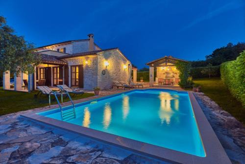 Karojba Villa | Villa Sujevic