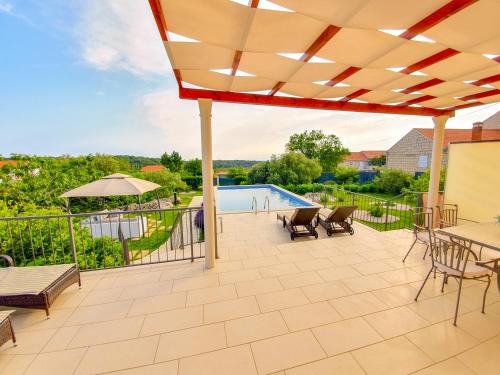 Cilipi Villa | Villa Sun