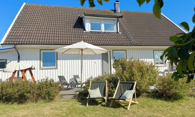 Vrango Villa | Villa Svea - Spacious & dreamlike in the archipelago near the sea