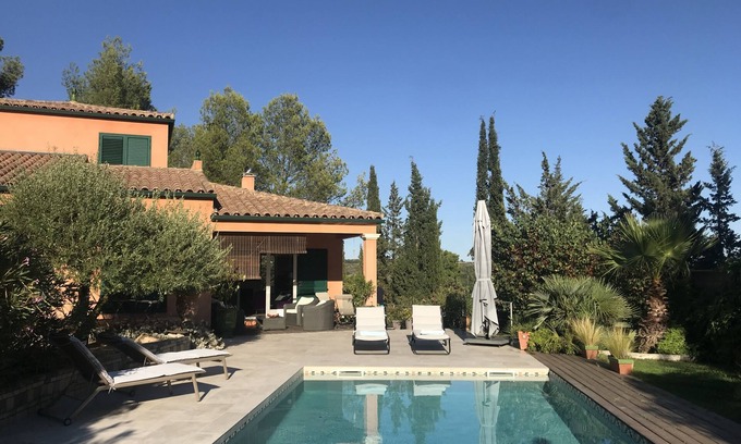 Grabels Villa | Villa, swimming pool, surrounded by greenery, near Montpellier