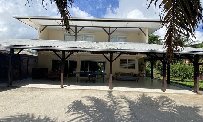 Cayenne Villa | VILLA SWIMMINGPOOL AND SEASIDE 4 bedrooms 3 bathrooms