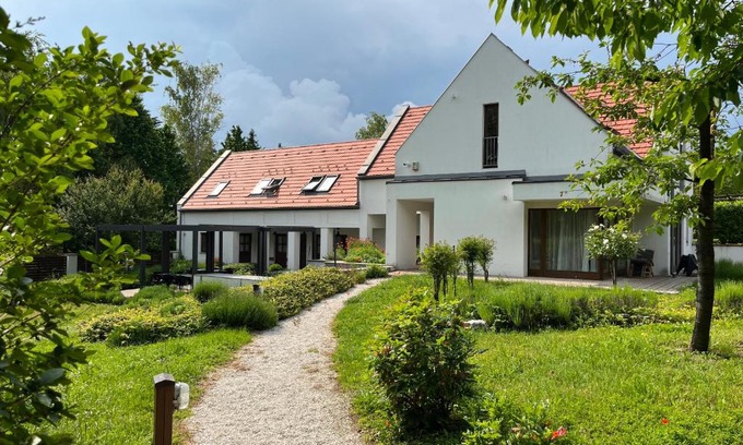 Vaszoly Bed & Breakfast | Villa Szent Jakab