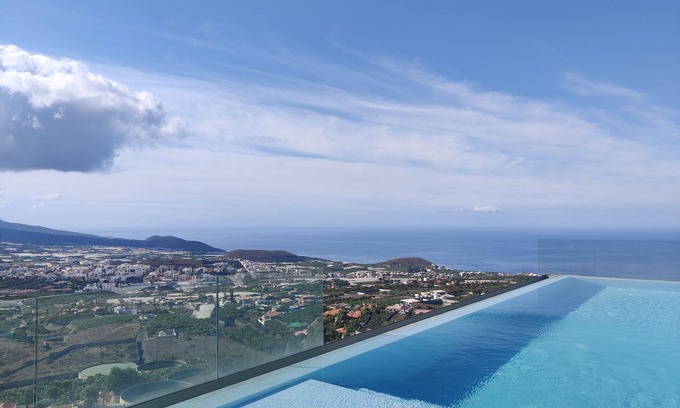 El Paso Villa | Villa Taburiente, modern, breathtaking views, nature and good weather.