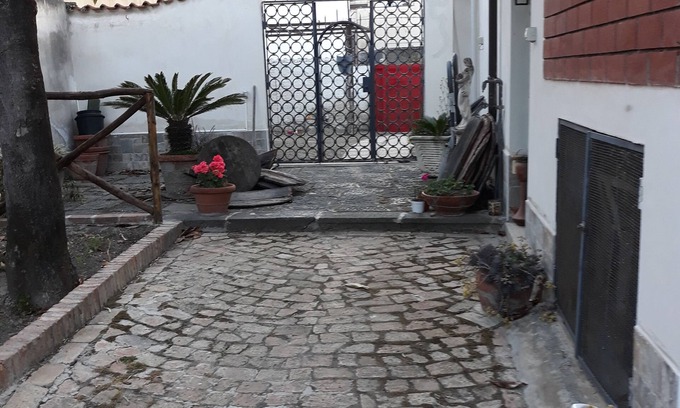 Mount Vesuvius - Pompei House | Villa Teresa b and b. Located, a few km. from the best tourist locations