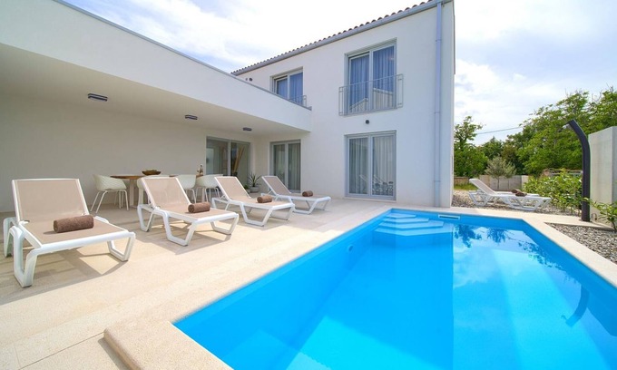 Dobrinj Villa | Villa Terra with heated swimming pool