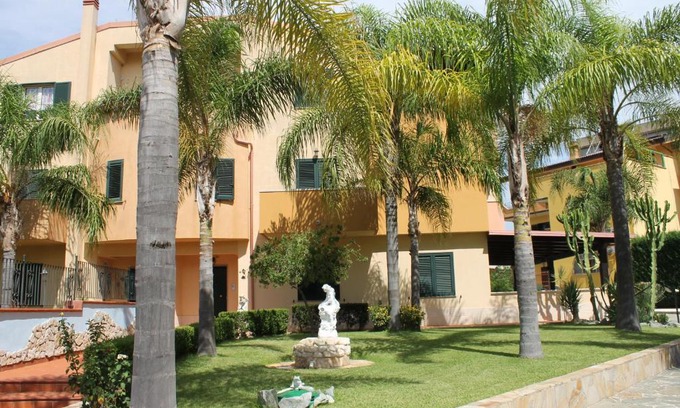 Catona House | Villa Terry