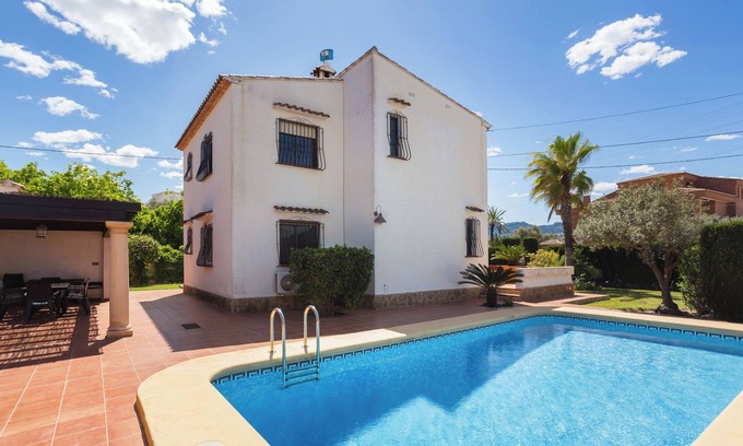 Les Deveses Villa | Villa 'Terry' with Mountain View, Private Pool and Air Conditioning