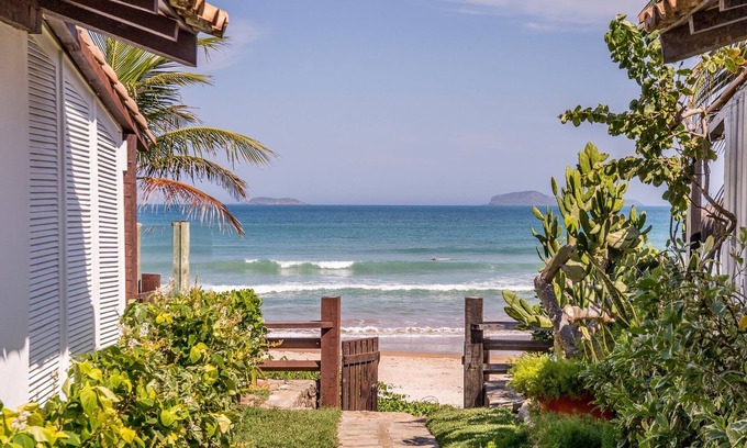 Manguinhos House | Villa Tesoro